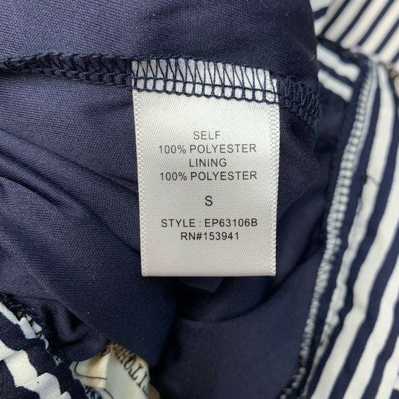 Coverstitched striped paper bag shorts - Picture 6 of 8